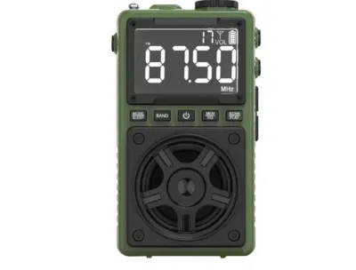 Green Lion Voyager Portable Radio / Flash Light / Speaker