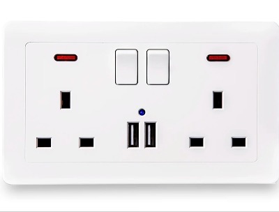 Universal Rectangular UK Standard Double Wall Socket with USB