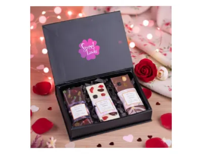 Nutty And Berry Fushion Chocolate