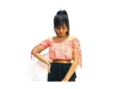 Off Shoulder Crop Top - Pink