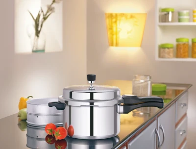 Premier 5.5L Pressure Cooker with Separator